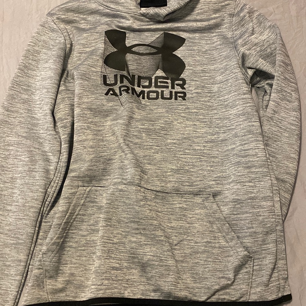 Large under Armour hoodie